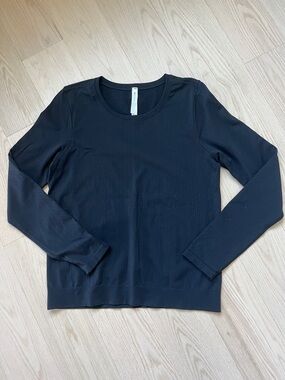 Athleta In Motion Long Sleeve Seamless